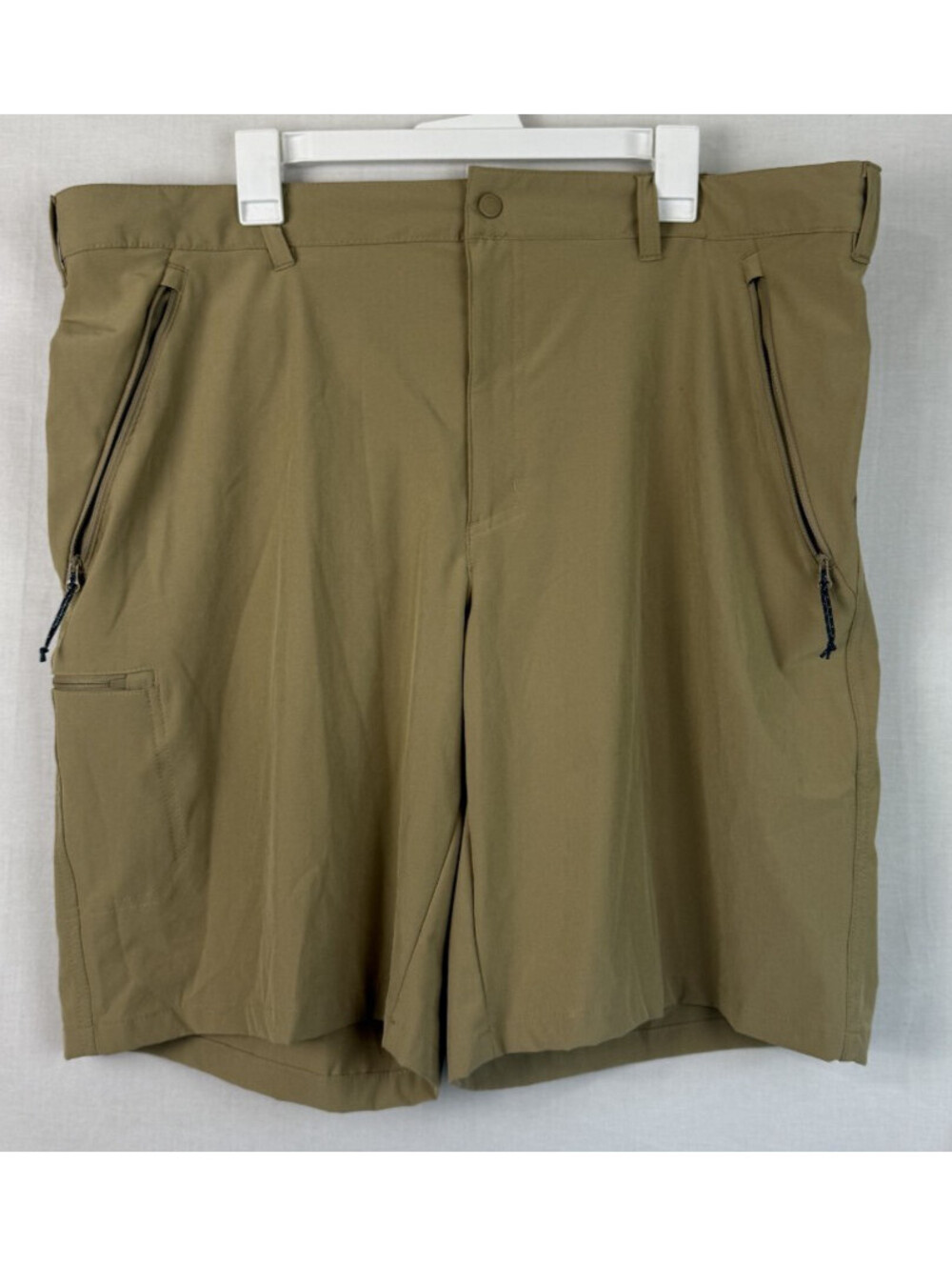 Columbia Shorts Mens 42/52 Tan Hiking Performance Stretch Zip Pocketed